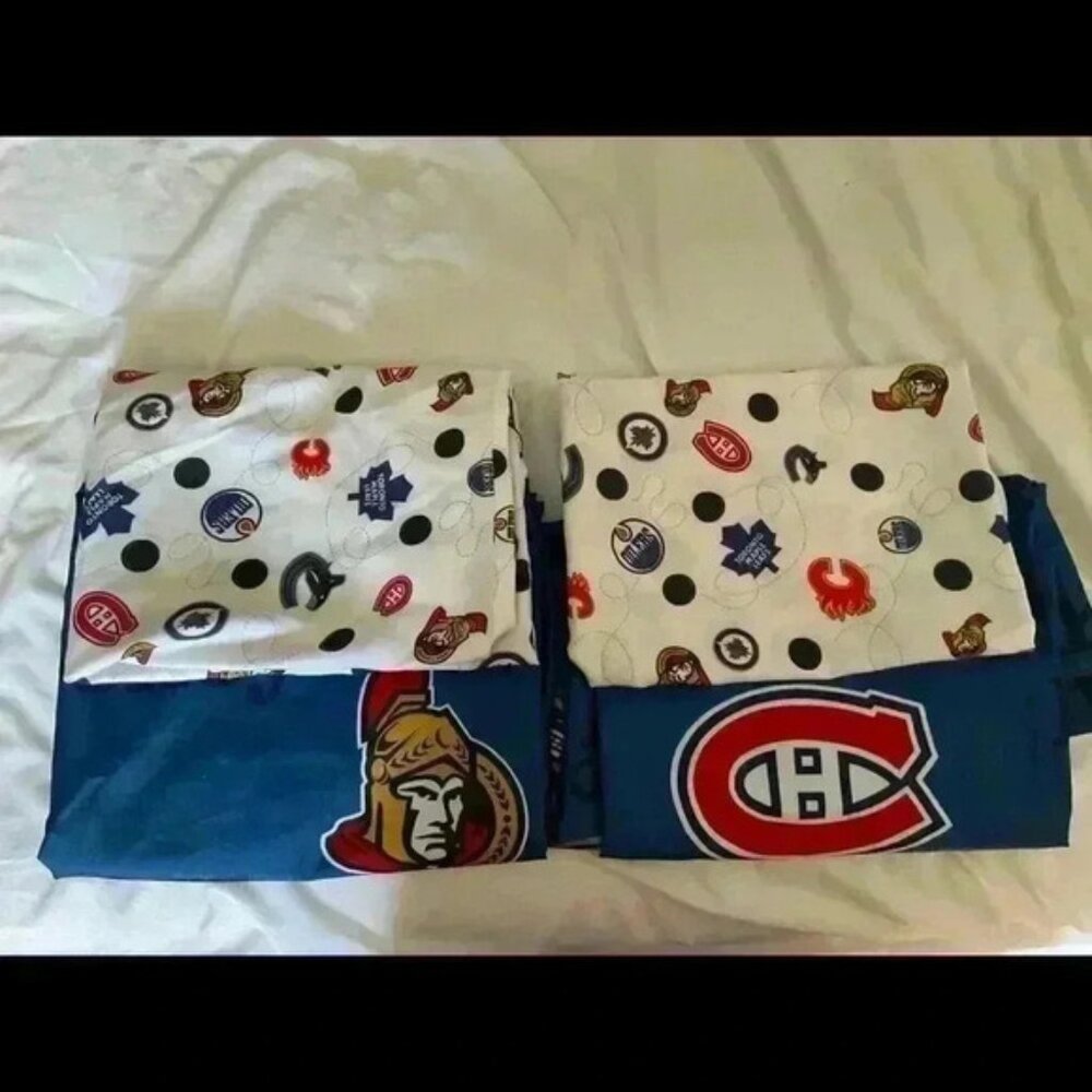 HOCKEY  themed 2X window panel and 2X pillow cases